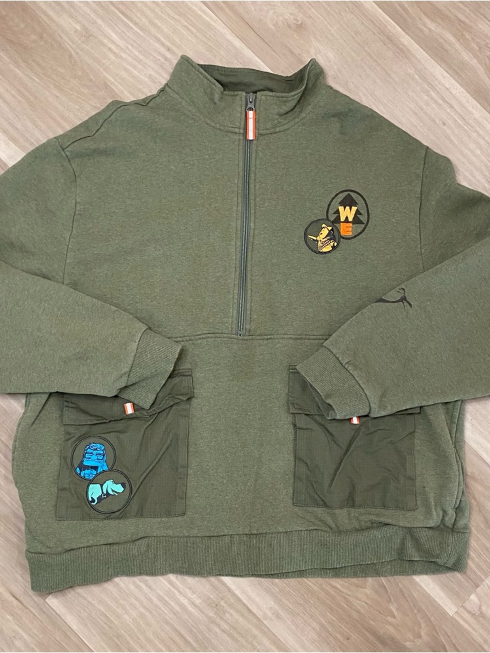 Disney Wilderness explorer quarter zip up unisex XL